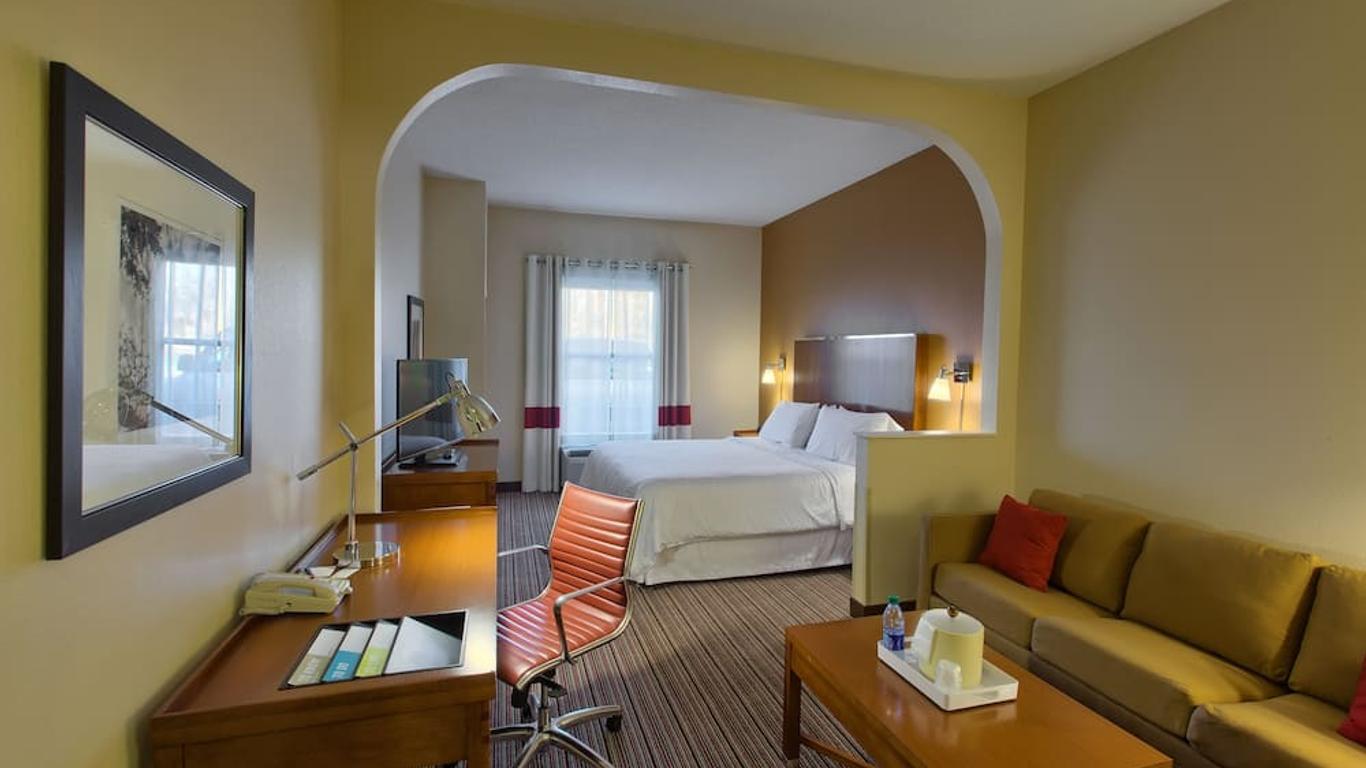 Four Points by Sheraton Charlotte - Pineville