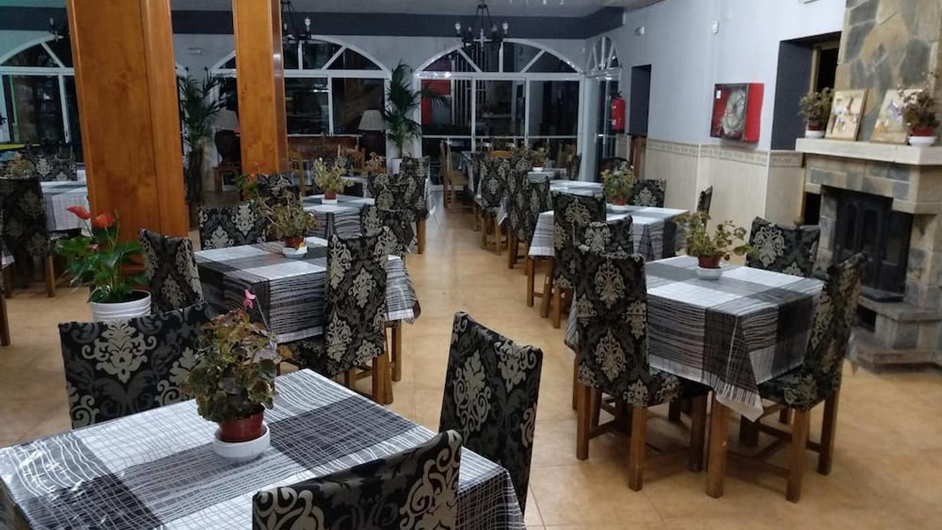 Hostal nuevo Montesol