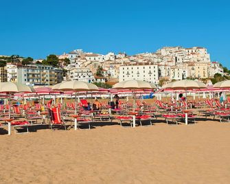 Hotel Borgo Marina - Rodi Garganico - Playa