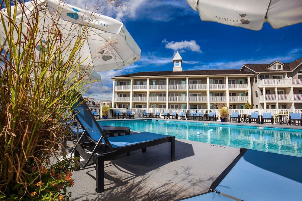 Sandpiper Beach Club - קייפ מיי - בריכה