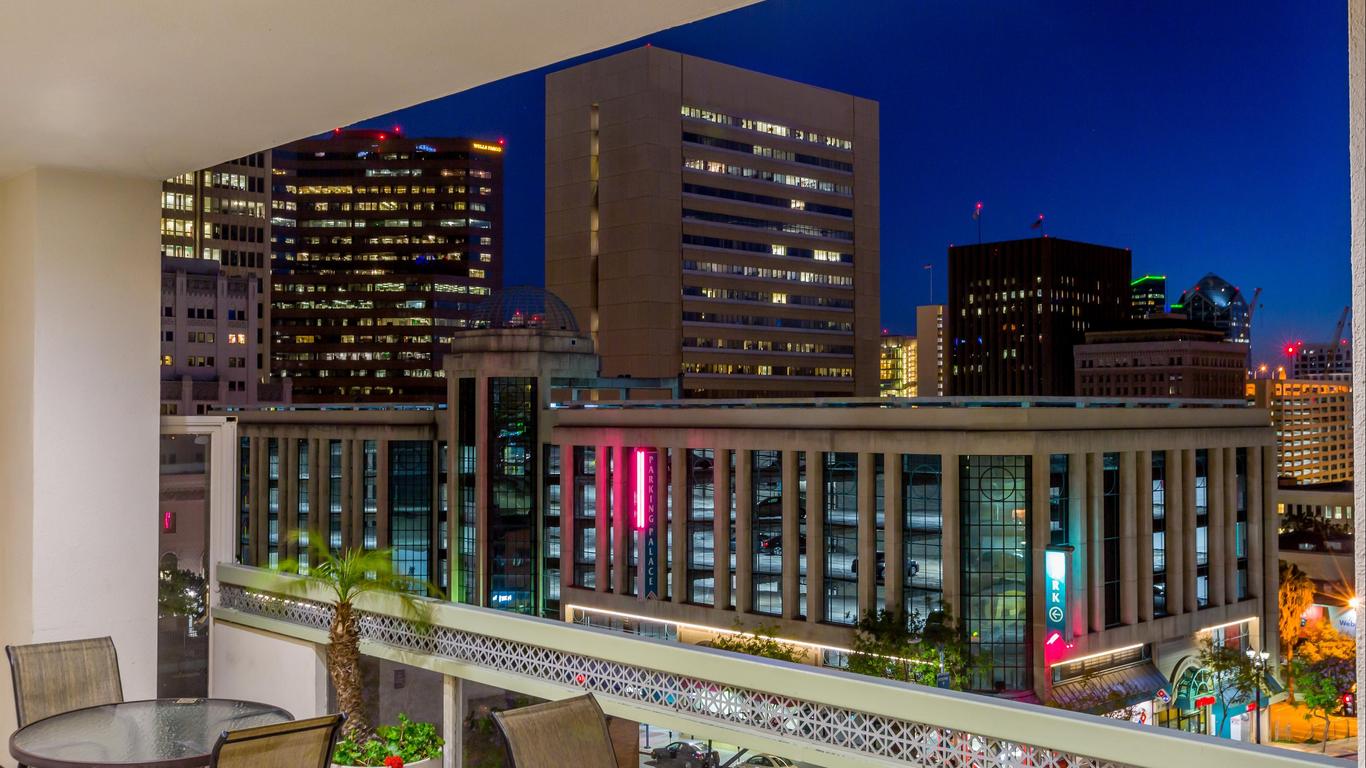 نزل هوليدي اكسبريس - داون تاون سان دييغو