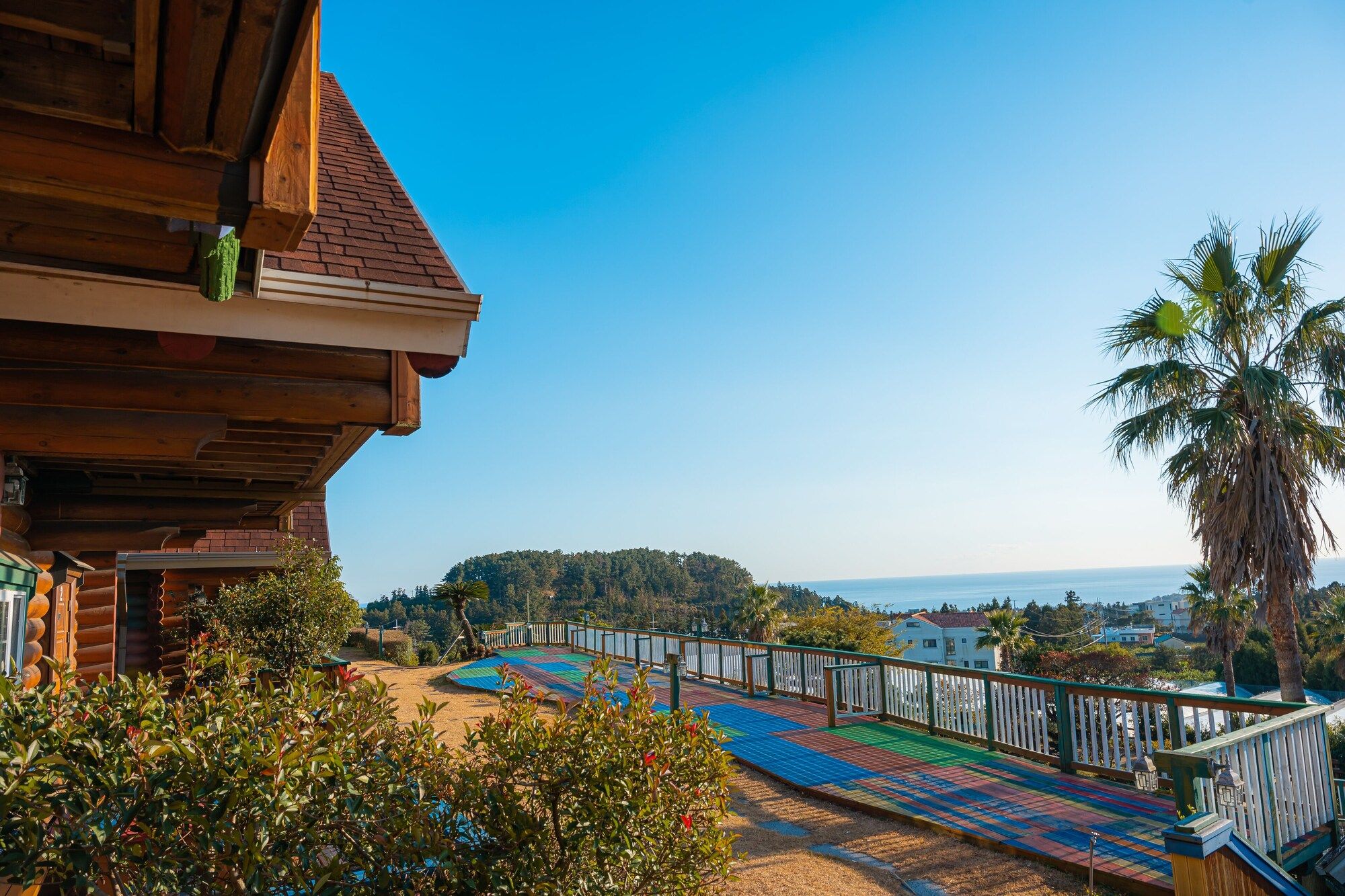 بنسيون ومنتجع جونغمون لوغ