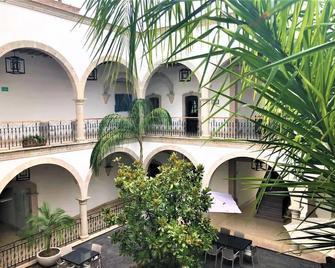 Hacienda Santa Fe - Silao - Näkymät ulkona