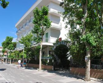 Hotel Villa Verde - San Mauro a Mare - Gebäude