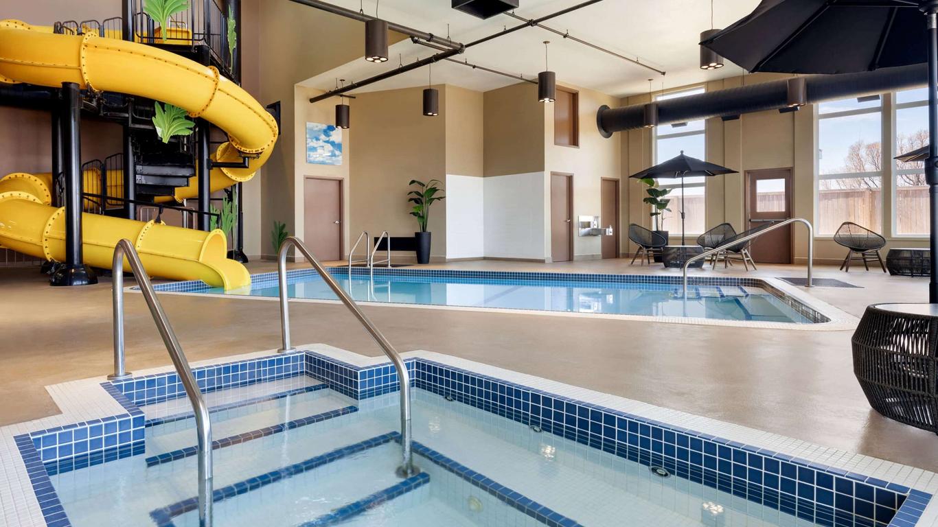 Microtel Inn & Suites by Wyndham Lloydminster