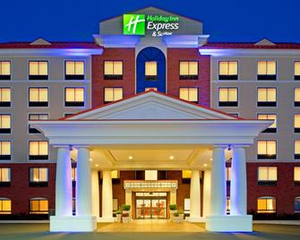 Holiday Inn Express & Suites Albany Airport Area - Latham, An IHG Hotel - Latham - Gebouw