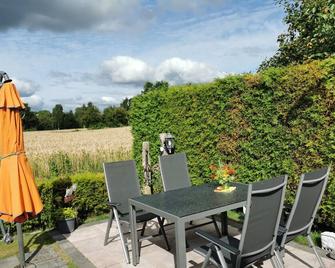 Affordable Chic Apartment For 2 People - Grossefehn - Patio