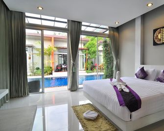 Phu Nana Boutique Hotel - Rawai - Bedroom