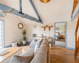 The Nook - Louth - Huiskamer