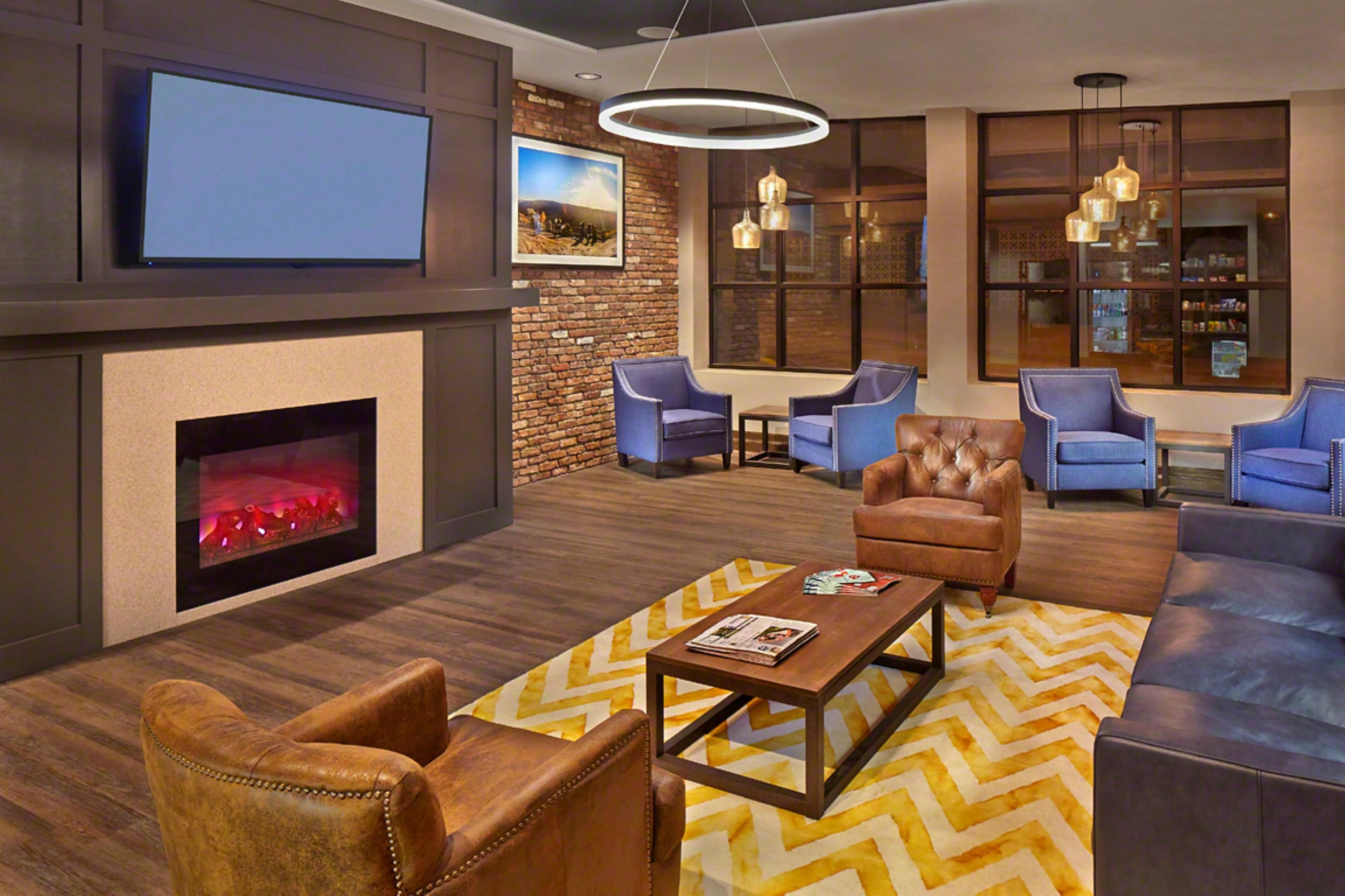 Scholar Morgantown, Tapestry Collection by Hilton - מורגנטאון - טרקלין