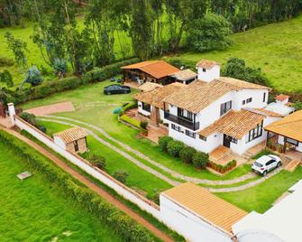 San Mateo Hotel Campestre - Nobsa - Building