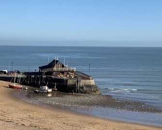 Winterstoke View-Family&Dog Friendly Beach Retreat - Canterbury - Beach