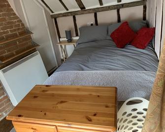 Dickleburgh Crown - Diss - Bedroom