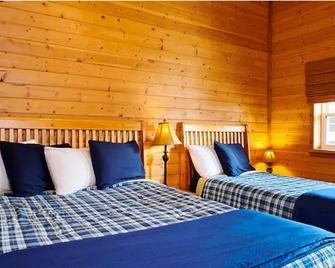 Klondike Kate's Cabins - Dawson City - Bedroom