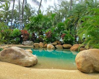 Melaleuca Resort - Palm Cove - Pool