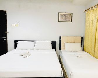 Hotel O Jodoh Near Grand Batam Mall Formerly Agung Hotel - Lubuk Baja