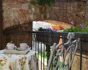 Le Stanze Del Cardinale - Pavia - Balcone