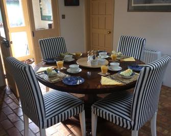 Top Parts Bed & Breakfast - Broadwey - Essbereich