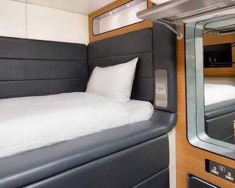 Yotel Amsterdam Schiphol - Schiphol - Slaapkamer