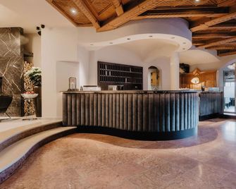 Hotel Berghof - St Johann in Salzburg - Sankt Johann im Pongau - Rezeption