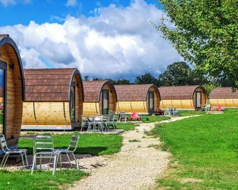 Domaine Joseph Lafarge - Viré - Patio