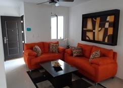 Linda casa en residencial privado - General Escobedo - Living room