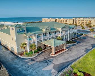 Islander Hotel & Resort - Emerald Isle - Building