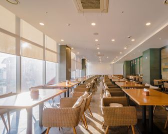 Hotel Bridge Seogwipo - סאוגוויפו - מסעדה