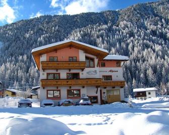 Landhaus Schöpf & Haus Alpina - Längenfeld - Building