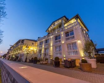 Hotel Peter Schaefer - Ginsheim-Gustavsburg - Edificio