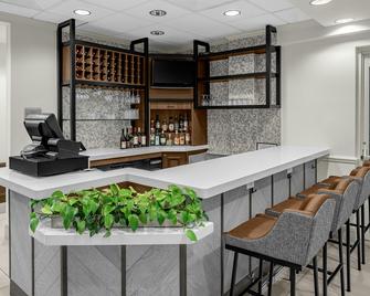 Hilton Garden Inn Wilmington Mayfaire Town Center - Wilmington - Bar
