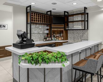 Hilton Garden Inn Wilmington Mayfaire Town Center - ווילימינגטון - בר