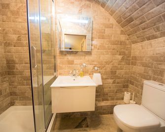 Edgerton Hotel - Huddersfield - Bad