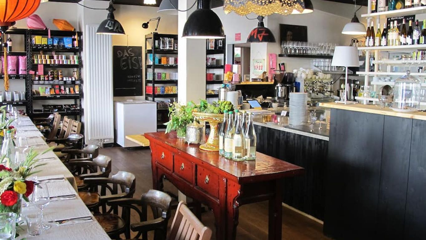 Liegen;schaft Guesthouse