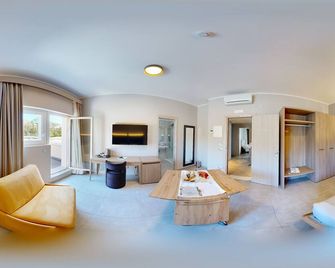 Hotel San Vincenzo Resort - Policoro - Sala de estar