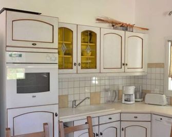 Cottage in the countryside with private pool - Tulette - Kitchen