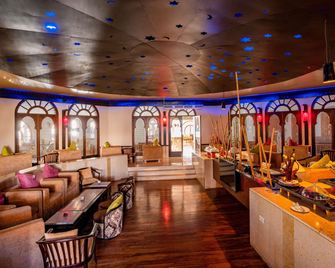 Mercure Hurghada Hotel - Hurghada - Bar