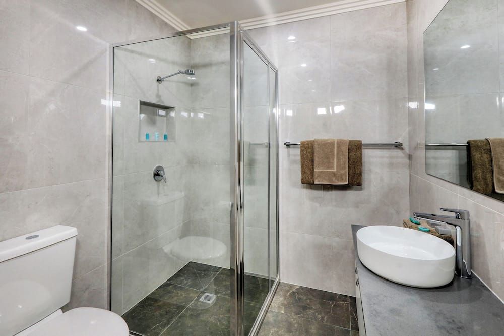 Saltbush Motor Inn - Hay - Badkamer