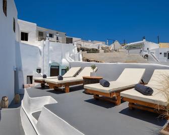 Aegean Mist Luxury Suites - Megalochori - Balcon