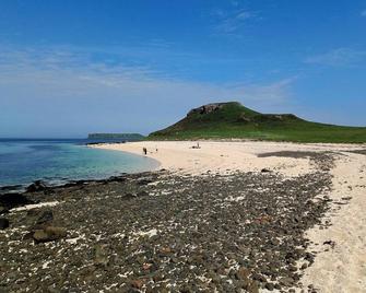Charming private cottage in the heart of Skye, near Portree. Family-friendly. - Isle of Skye - Beach
