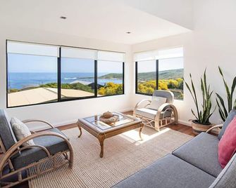 Grace Hill - Gracetown-best view - 그레이스타운 - 거실