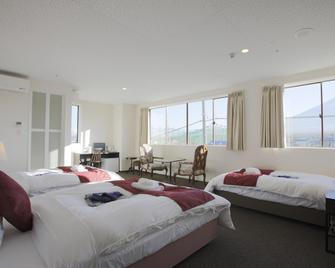 Fujisan Resort Hotel - Fujikawaguchiko - Bedroom