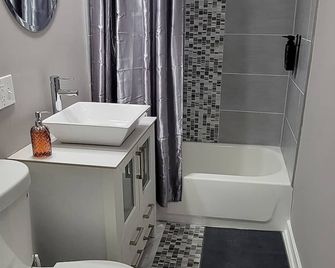 Chicago Avenue Inn - Chicago - Baño