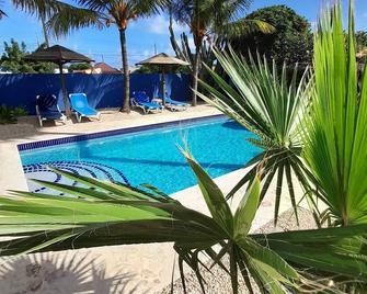 Caribbean Chillout Apartments - Kralendijk - Pool