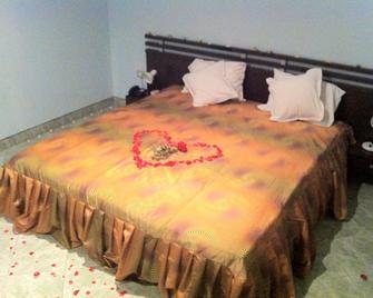 Marea Neagra Hotel - Mamaia - Bedroom
