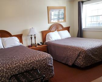 Turnpike Motel - Princeton - Bedroom