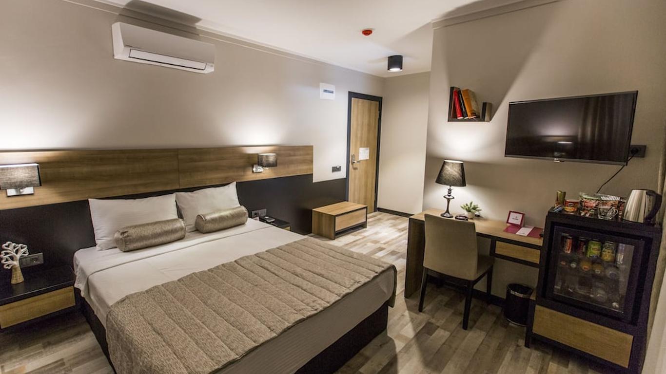 Kalevera Hotel