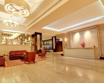 The Pllazio Hotel - Gurugram - Lobby