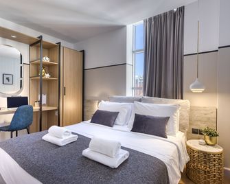 The Pinnacle Athens - Atenas - Habitación