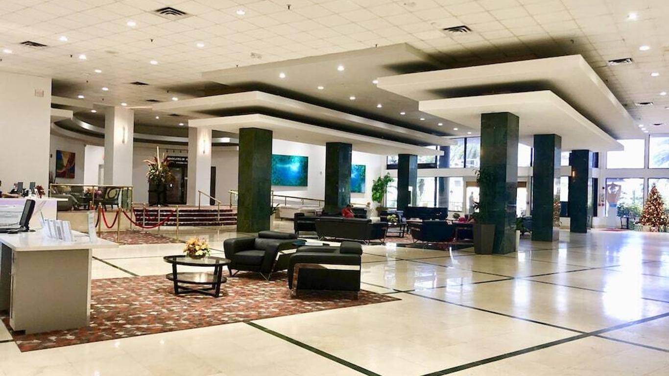 Casablanca By Suarez Condo Hotels